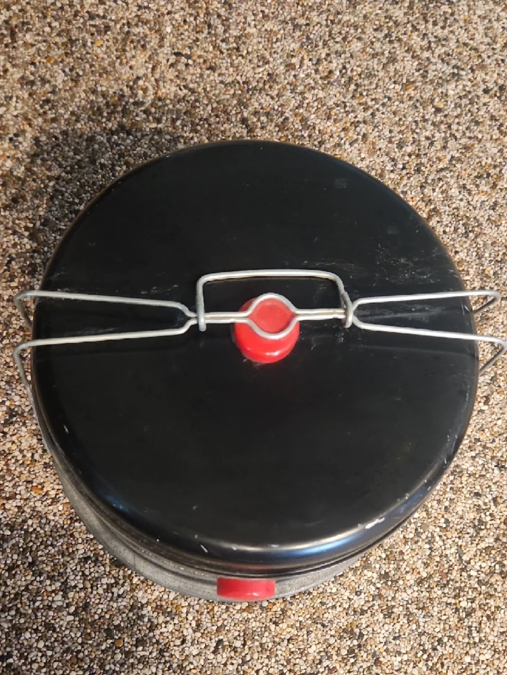 Vintage Metal‎ Cake Carrier with Red Accents